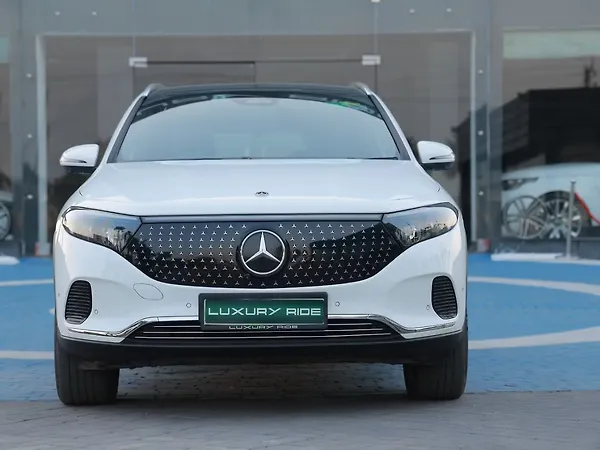 Mercedes-Benz EQA 250 Plus - Photo 1