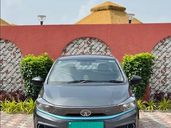 Tata Tigor EV XZ Plus Dual Tone - Photo 2