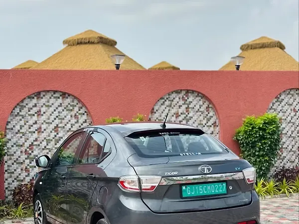 Tata Tigor EV XZ Plus Dual Tone - Photo 7