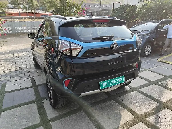 Tata Nexon EV XZ Plus Lux 7.2 KW Fast Charger [2022-2023] - Photo 7