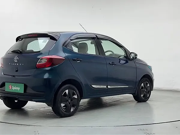 Tata Tiago EV XZ Plus Tech LUX Long Range [2022-2025] - Photo 6