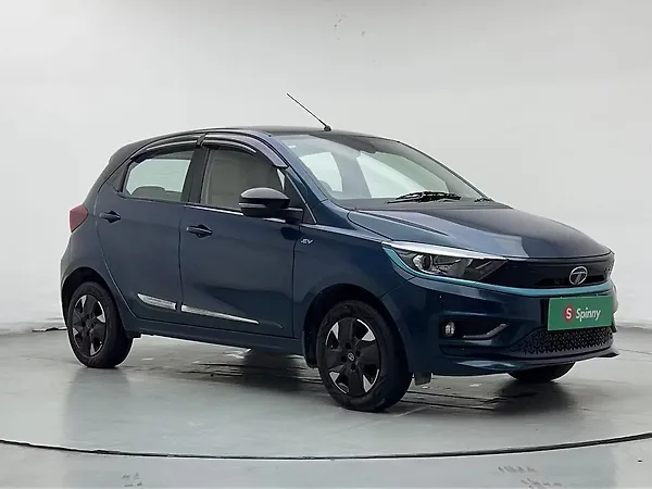 Tata Tiago EV XZ Plus Tech LUX Long Range [2022-2025] - Photo 8