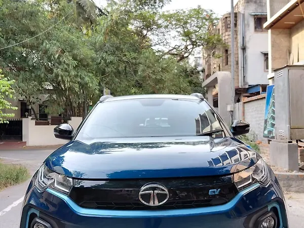 Tata Nexon EV XZ Plus LUX - Photo 1