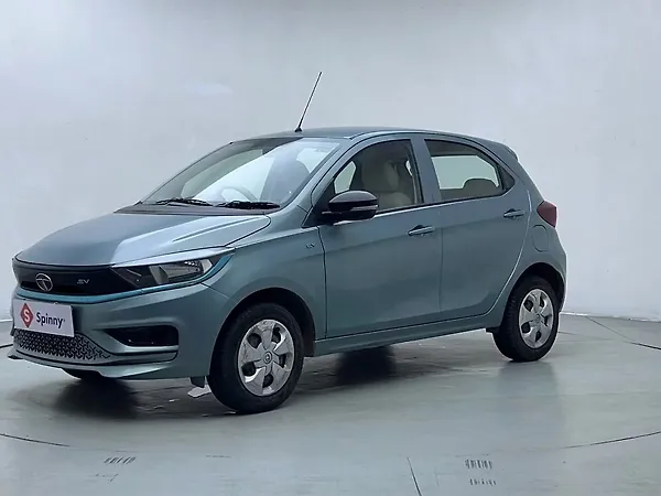 Tata Tiago EV XT Medium Range [2022-2025] - Photo 2