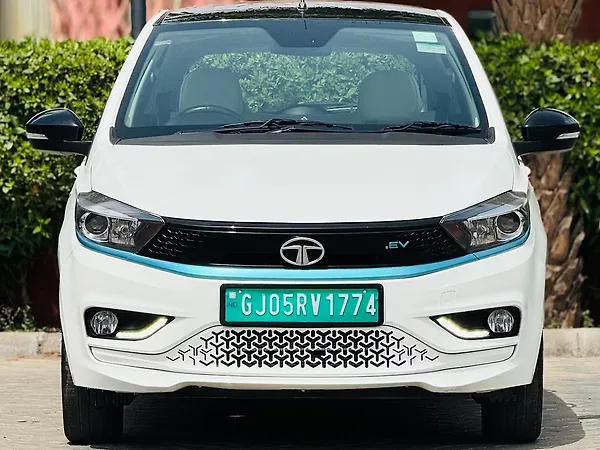 Tata Tiago EV XZ Plus Long Range [2022-2025] - Photo 1