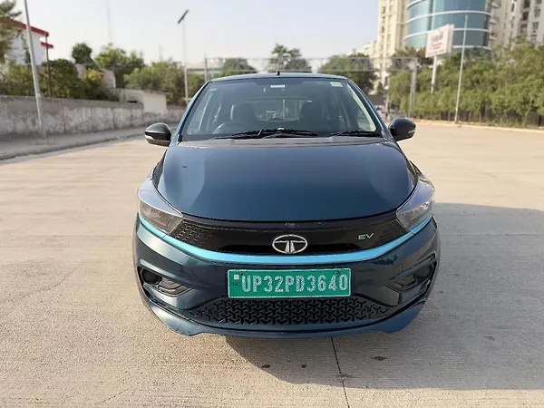 Tata Tiago EV XT Long Range [2022-2025] - Photo 1