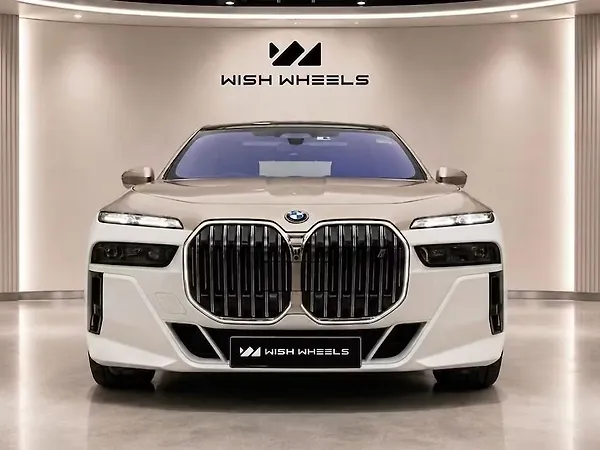 BMW i7 eDrive50 M Sport - Photo 1