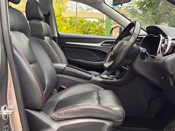 MG ZS EV Exclusive - Photo 3