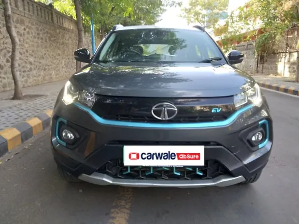 Tata Nexon EV XZ Plus 3.3 KW - Photo 1