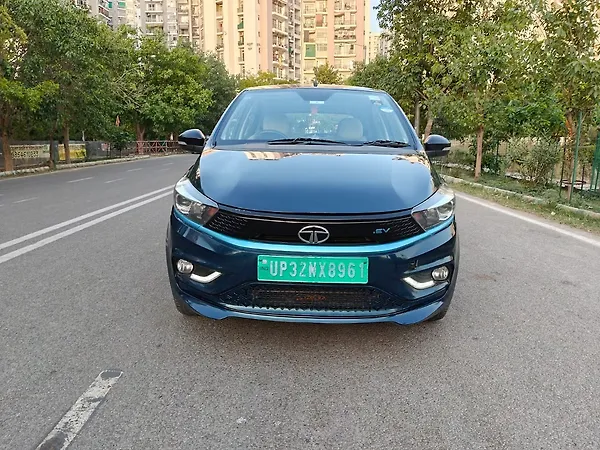 Tata Tiago EV XZ Plus Tech LUX Long Range [2022-2025] - Photo 1