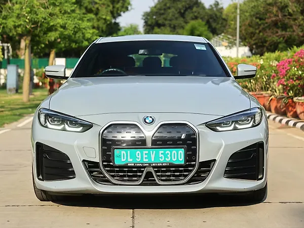 BMW i4 eDrive35 M Sport - Photo 1