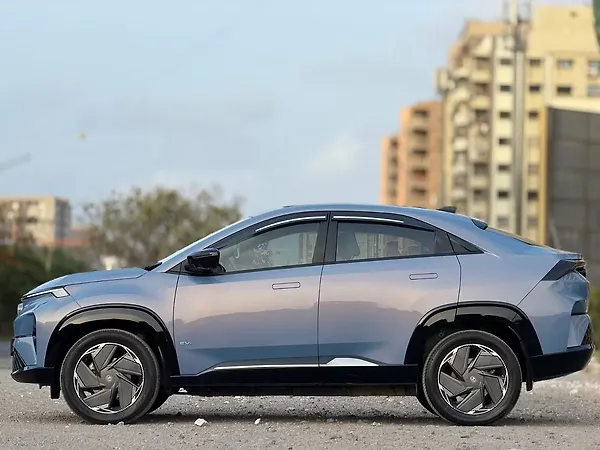 Tata Curvv EV Empowered Plus A 55.0 kWh - Photo 3