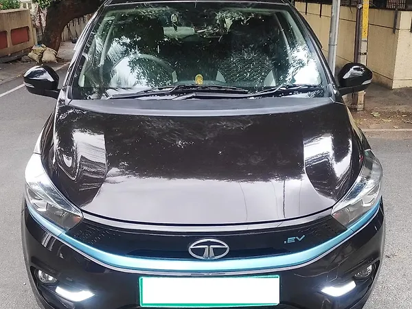Tata Tiago EV XZ Plus Long Range [2022-2025] - Photo 1