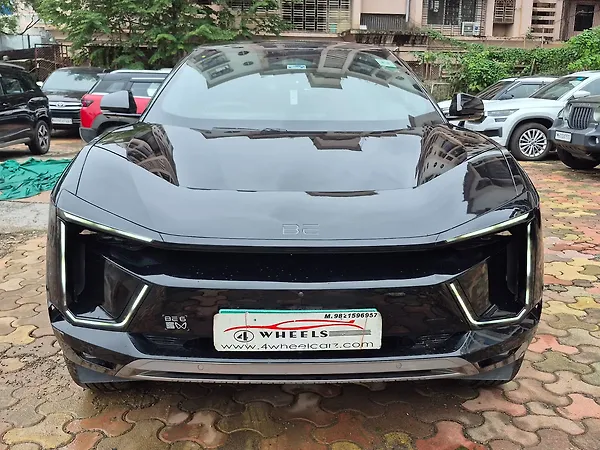 Mahindra Be 6 Pack Three 79.0 kWh 11.2kW Charger - Photo 1