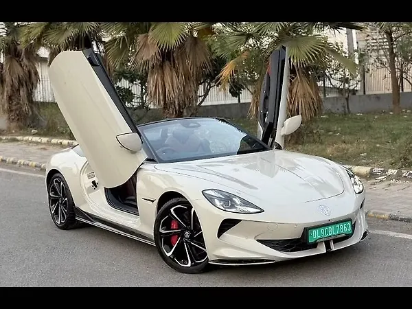 MG Cyberster GT 77.0 kWh Dual Tone - Photo 1