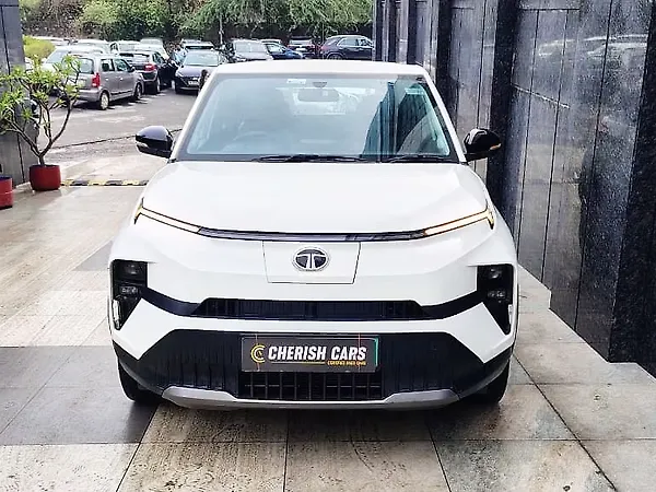 Tata Punch EV Adventure 3.3 - Photo 3