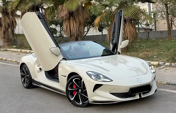 MG Cyberster GT 77.0 kWh Dual Tone