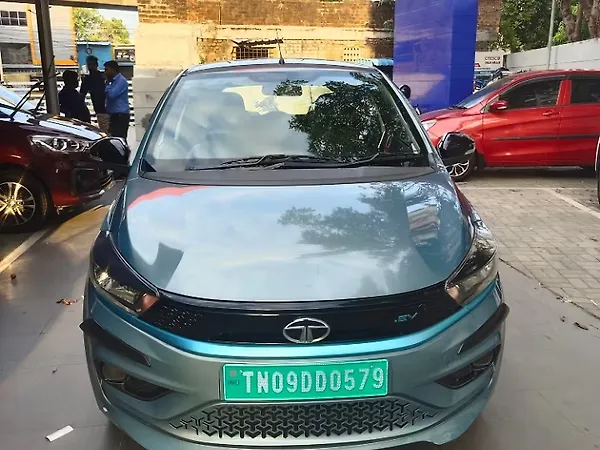 Tata Tiago EV XE Medium Range [2022-2025]