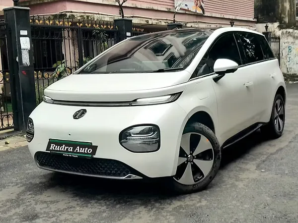 MG Windsor EV Essence 38.0 kWh - Photo 3