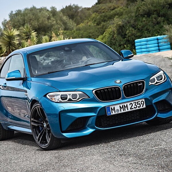 All-new BMW M2 Coupe Photo Gallery - CarWale