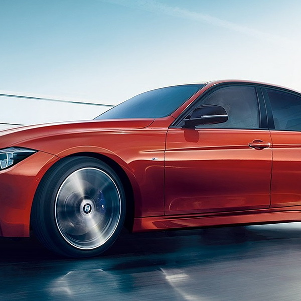 BMW reveals new Touring models of F30 3 series