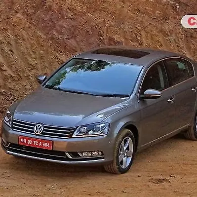 Volkswagen shows steady growth. New Passat and Jetta will