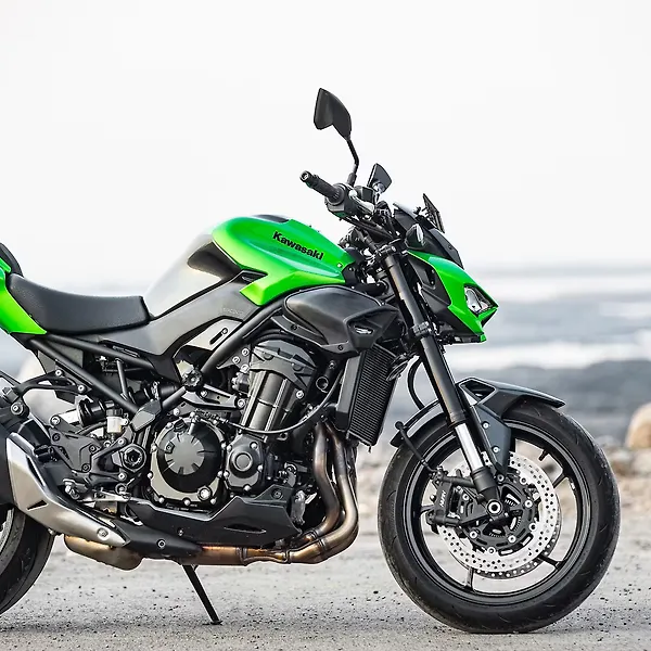 Kawasaki Z900 price in Pathankot - May 2026 on road price of Z900