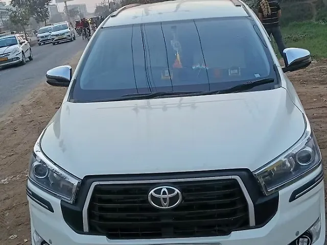 Second Hand Toyota Innova Crysta [2016-2020] 2.4 ZX 7 STR in Patna