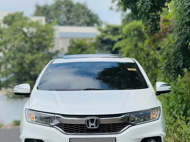 【Z21745】CITY Honda City ZX CVT, 2017, Petrol - Cars in Kurla West, Mumbai