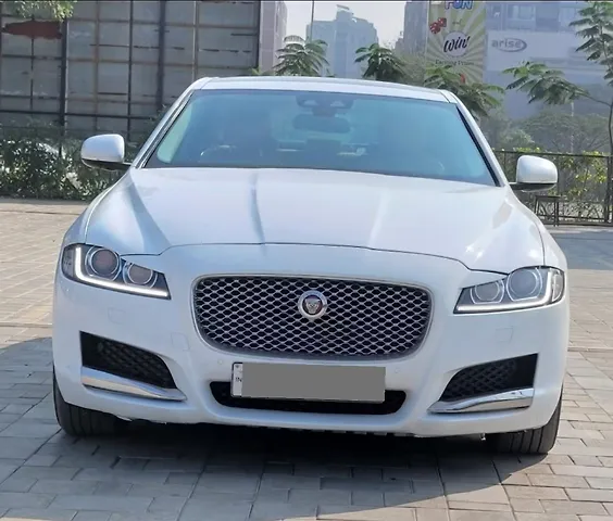 Second Hand Jaguar XF Prestige Diesel CBU in Ahmedabad Second Hand Jaguar XF Prestige Diesel CBU in Ahmedabad