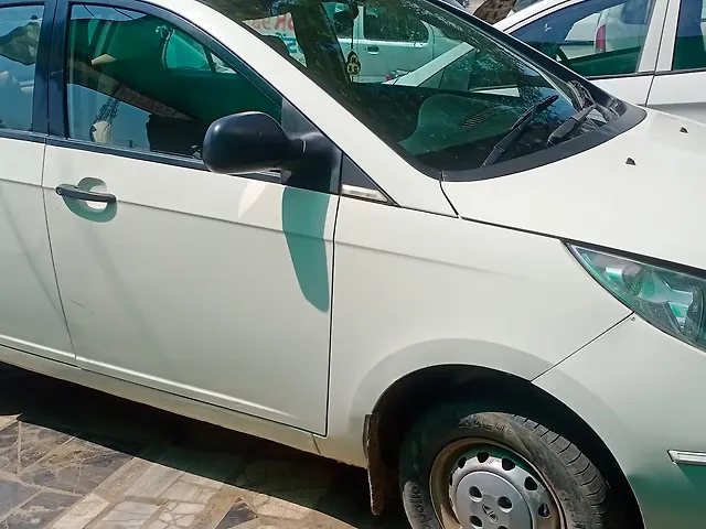 tata indica vista door speaker size