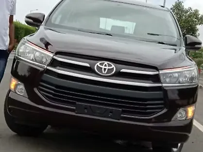 innova crysta