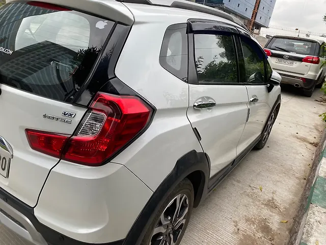 Used 17 Honda Wr V 17 Vx Mt Diesel For Sale At Rs 8 35 000 In Khairtabad Cartrade