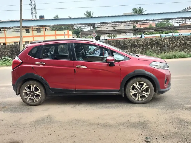 Used 19 Honda Wr V 17 Vx Mt Diesel For Sale In Maadhavaram At Rs 8 80 000 Carwale