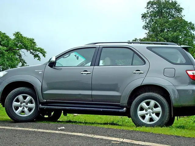 Second Hand Toyota Fortuner [2009-2012] 3.0 MT in Kolkata