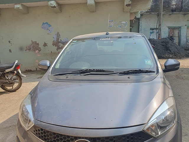 Second Hand Tata Tiago [2016-2020] Revotorq XZ(O) in Indore