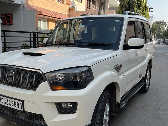Second Hand Mahindra Scorpio [2014-2017] S10 in Rajkot