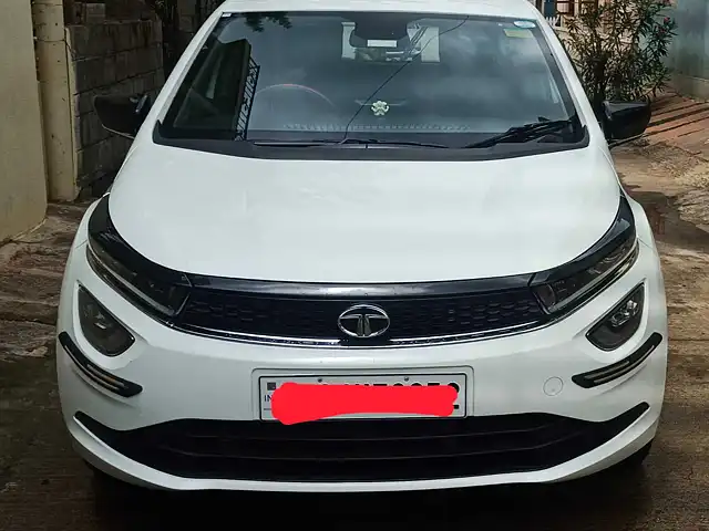 Second Hand Tata Altroz XZ Diesel in Bangalore