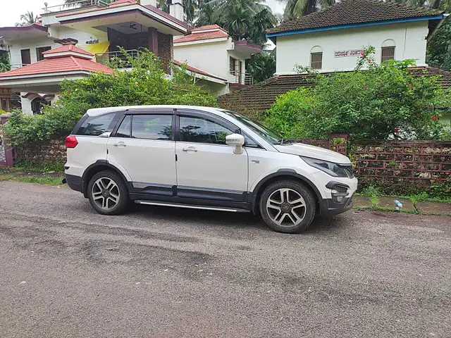 Second Hand Tata Hexa [2017-2019] XT 4x2 7 STR in Bangalore