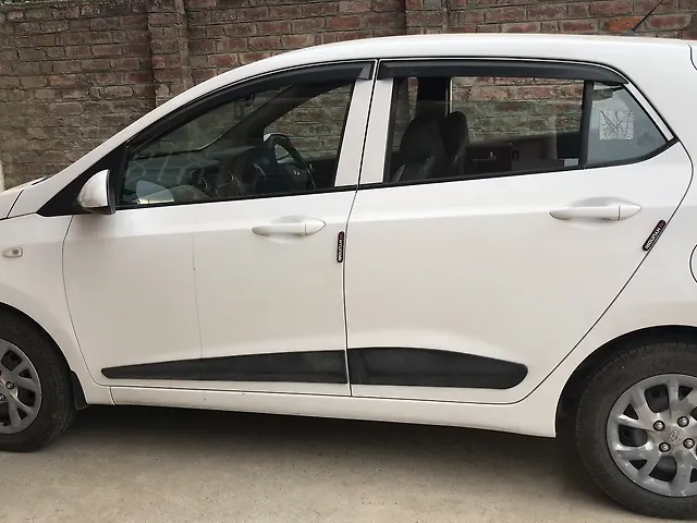 Used 2017 Hyundai Grand i10 Sportz (O) 1.2 Kappa VTVT [2017-2018] for ...