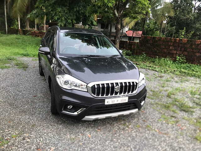 Maruti S Cross Price - Images, Colors & Reviews - CarWale