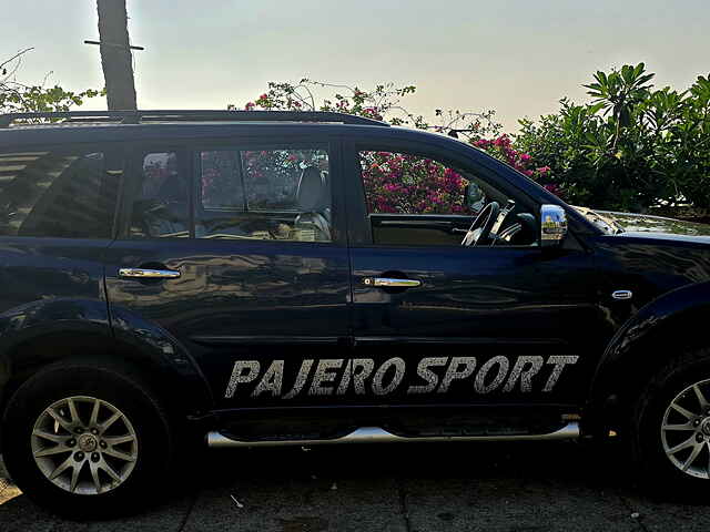 Second Hand Mitsubishi Pajero Sport 2.5 AT in Mumbai