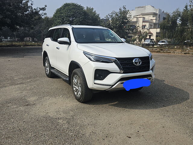 Second Hand Toyota Fortuner 4X4 AT 2.8 Diesel in Mohali