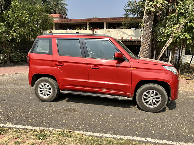 Second Hand Mahindra TUV300 [2015-2019] T8 mHAWK100 in Indore