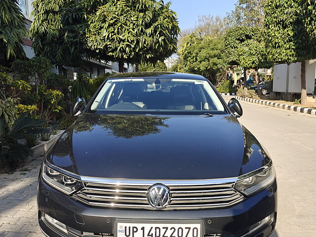 Second Hand Volkswagen Passat Highline in Delhi