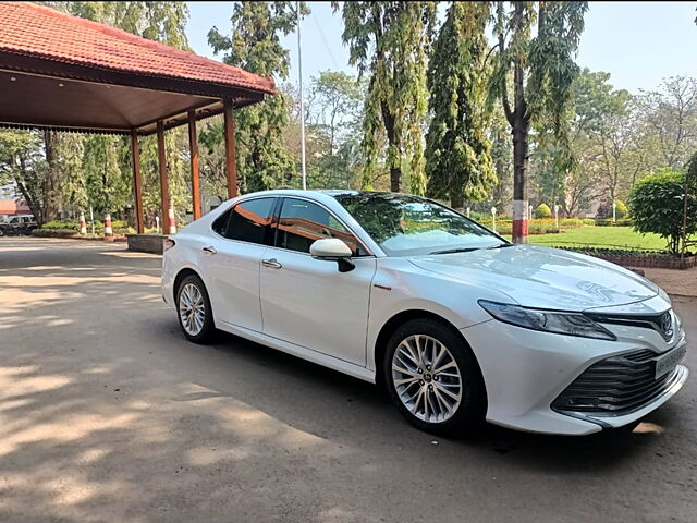 Second Hand Toyota Camry [2019-2022] Hybrid [2019-2020] in Kolhapur