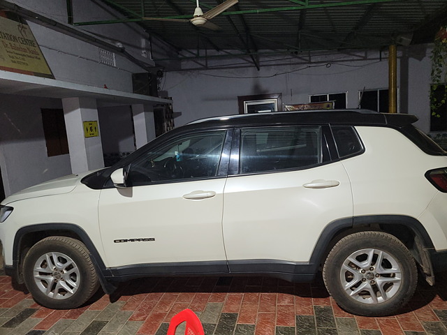 Second Hand Jeep Compass Sport 1.4 Petrol in कटक