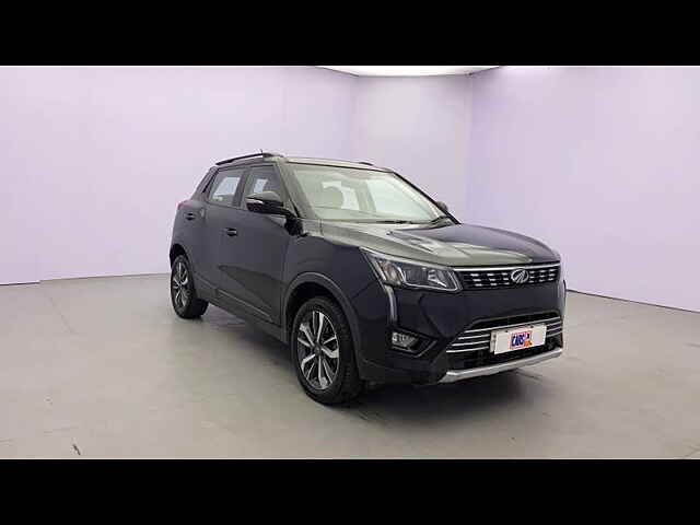 Second Hand Mahindra XUV300 [2019-2024] W8 (O) 1.2 Petrol in Kochi