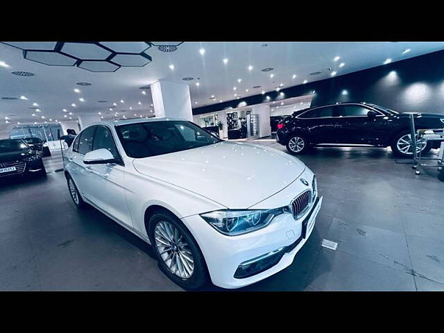 Second Hand BMW 3 Series [2016-2019] 320d Luxury Line in Mumbai