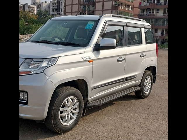 Second Hand Mahindra TUV300 [2015-2019] T8 in Zirakpur